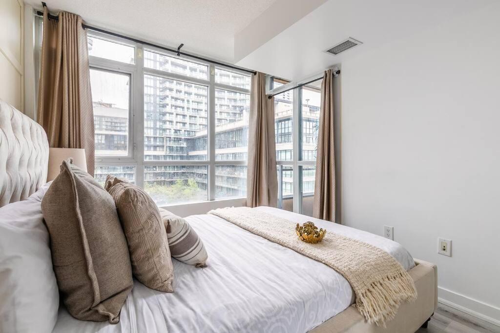 Luxury Suite Downtown Toronto Near Cn Tower Екстериор снимка