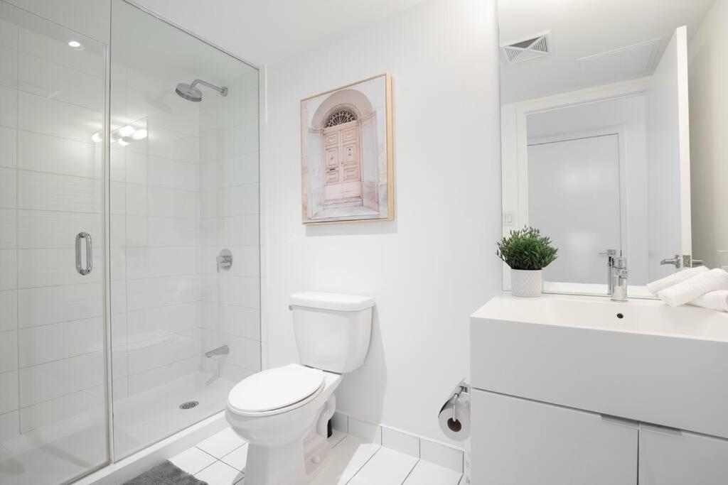 Luxury Suite Downtown Toronto Near Cn Tower Екстериор снимка