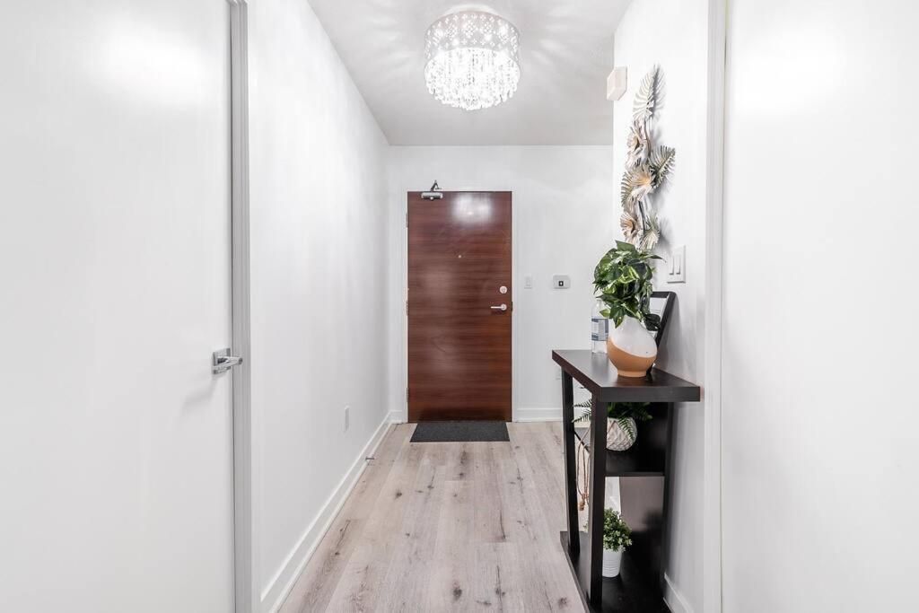 Luxury Suite Downtown Toronto Near Cn Tower Екстериор снимка